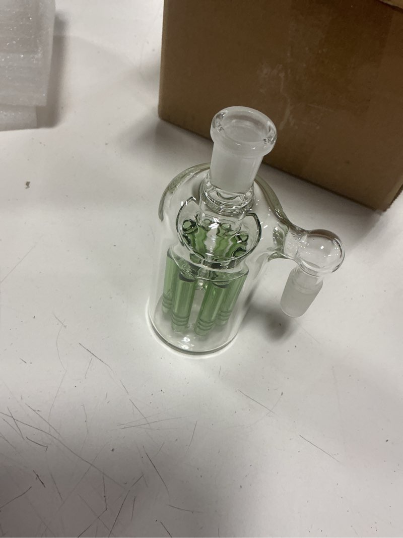 Condition photo showing New/Like New for smokea 14mm/14mm 8-arm tree perc ash catcher