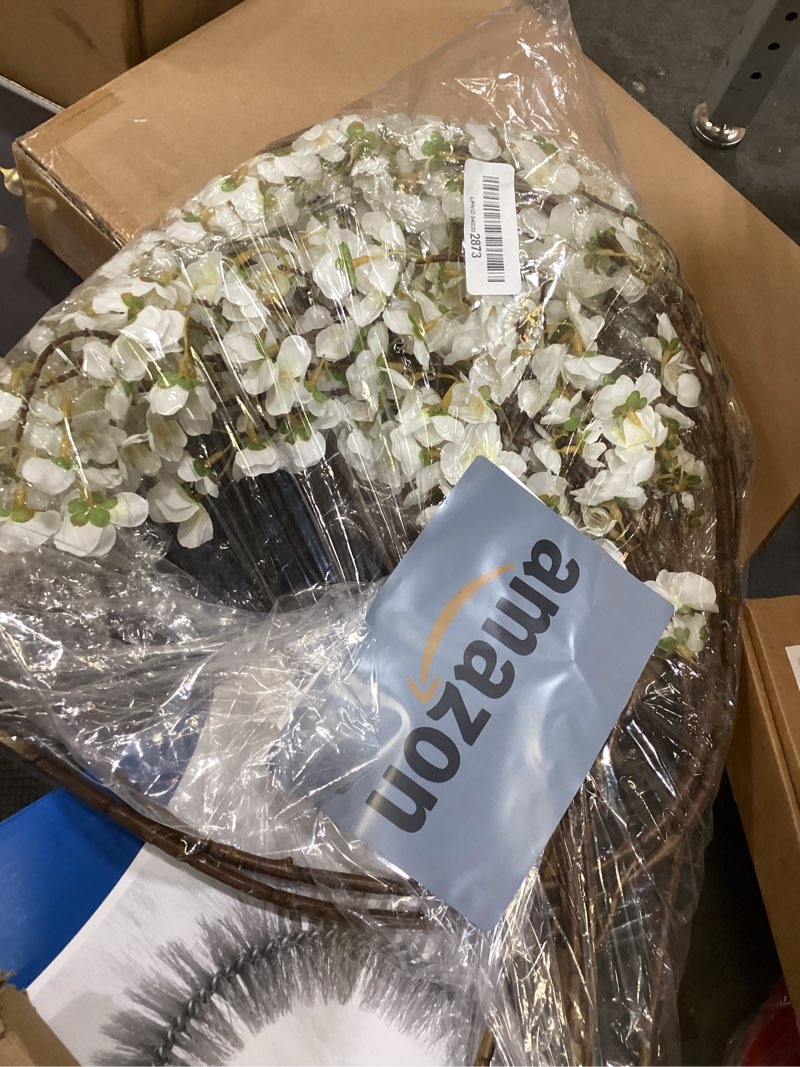 Condition photo showing Good Condition for sggvecsy artificial cherry blossom flowers 4 pcs faux cherry blossom stems faux silk cherry blossom branches 41’’ fake flowers long stems for vase arrangements home wedding table decor (white) new white