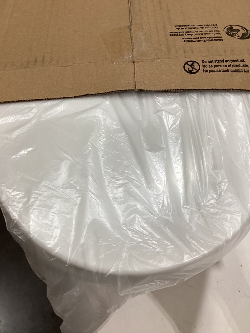 Condition photo showing Good Condition for bemis round enameled wood toilet seat in cotton white with easy•clean hinge