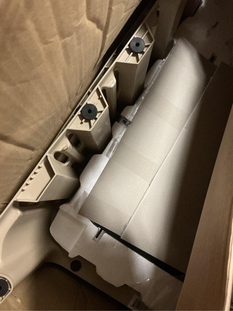 Condition photo showing Good Condition for mammoth guardian dog kennel 36" heavy duty travel & outdoor crate for puppies, small, medium & large dogs, secure 3 bolt lock, adventure ready for hunting, camping & offroad – desert sand tan desert sand - tan