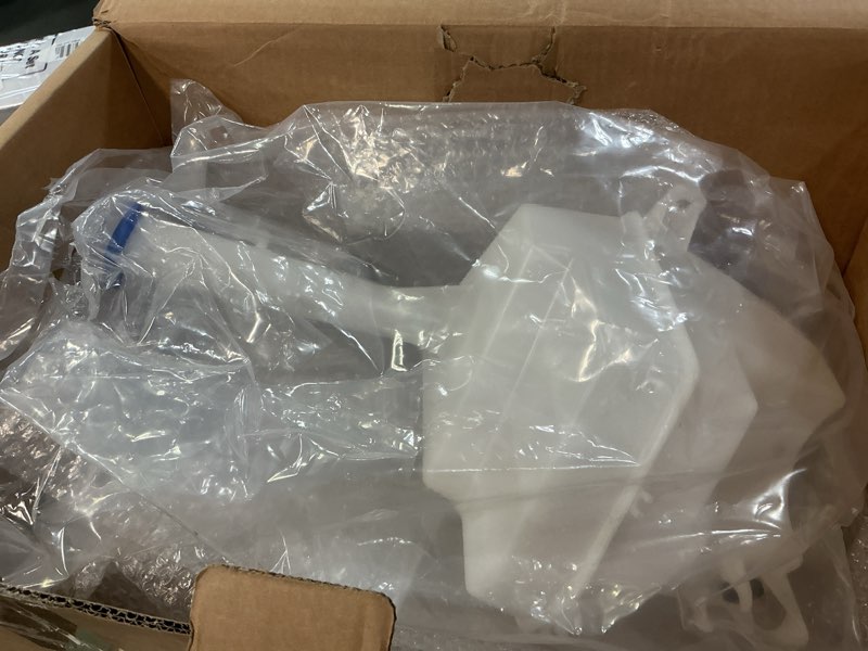 Condition photo showing Good Condition for For Kia Optima 2012 2013 2014 2015 Washer Fluid Reservoir | With Cap | Replacement For KI1288111 | 191275067932, 986204C000