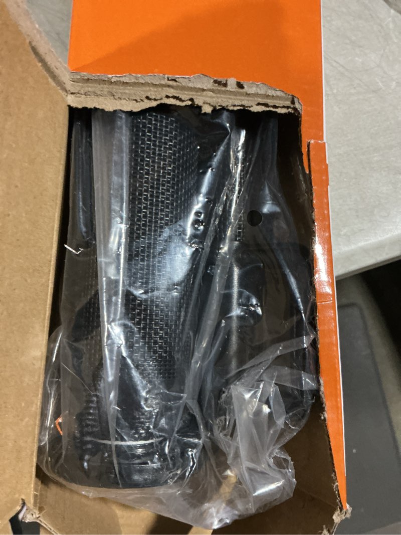 Condition photo showing Good Condition for veraste retractable baby gate for doorways and stairs, mesh safety gate for pet, indoor & outdoor use, one-hand operation, easy installation, 33.6" tall, expands to 55" wide?black,33.6"x55"