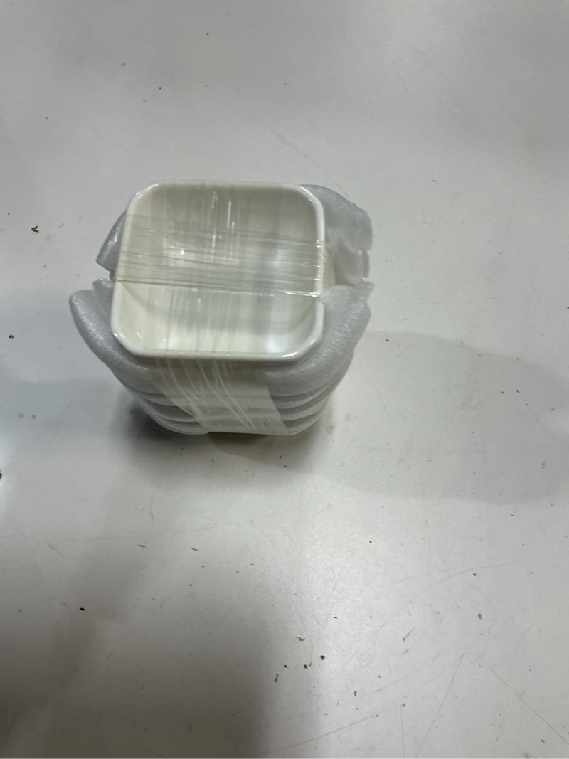 Condition photo showing New/Like New for DELLING Ultra-Strong 3 Oz Ceramic Dip Bowls Set, White Dipping Sauce Bowls/Dishes for Tomato Sauce, Soy, BBQ and other Party Dinner - Set of 6 3oz White