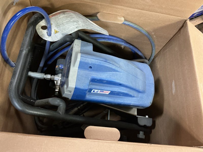 Condition photo showing As Is for graco magnum x7 electric stationary airless paint sprayer