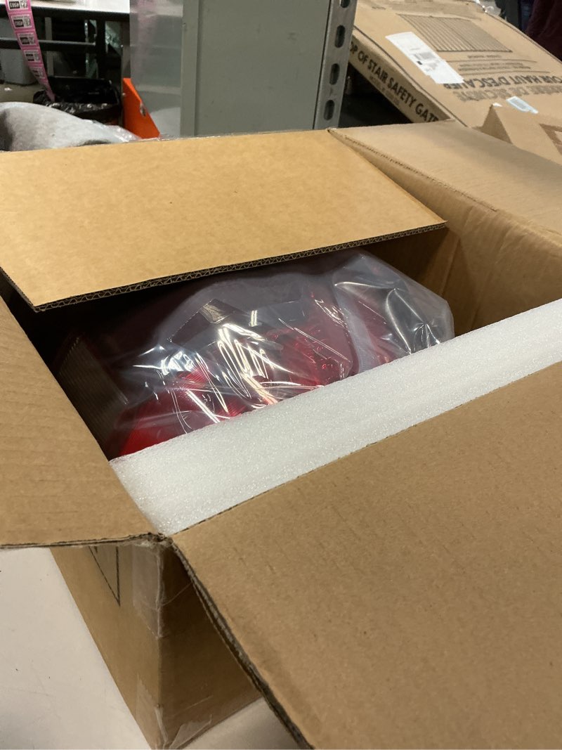 Condition photo showing New/Like New for tail light compatible with ford f150 xl xlt 2021 2022 2023, f150 halogen w/blind spot taillight w/bulbs& harnesses, right passenger side, module not included, oem: ml3z13404c 21-23 halogen type fit blind spot w/bulb right passenger side