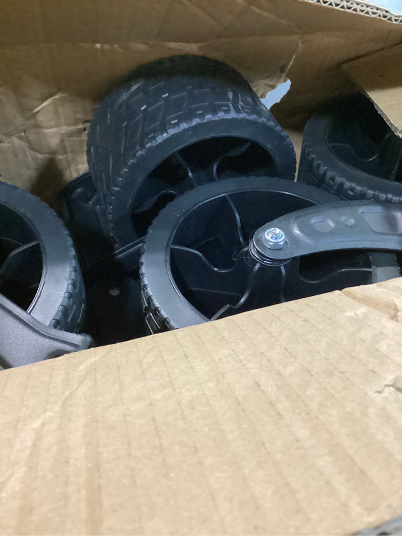 Condition photo showing Good Condition for Wagon Carts Foldable 420LBS Weight Capacity Collapsible Wagon with Big All-Terrain Wheels, Heavy Duty Beach Wagons Cart with Cup Holders for Camping, Garden, Sports, Grocery pcs