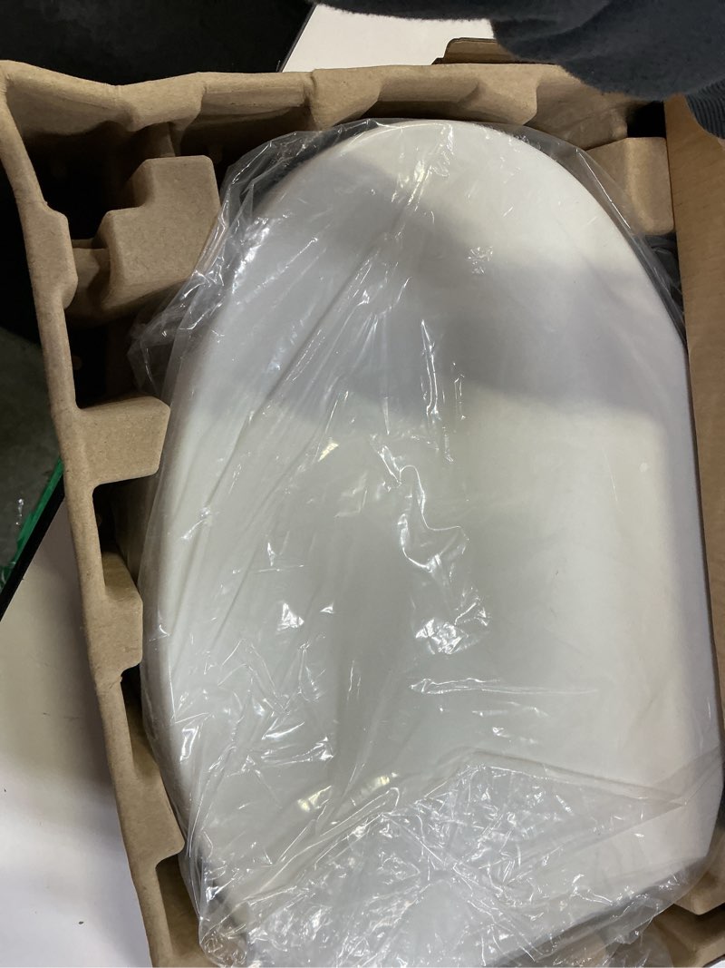 Condition photo showing Good Condition for elongated raised toilet seat for seniors, 3" height, heavy duty slow close elevated toilet seat with never loosen hinges, fits most elongated toilets (white 18.5") (raised toilet seat)