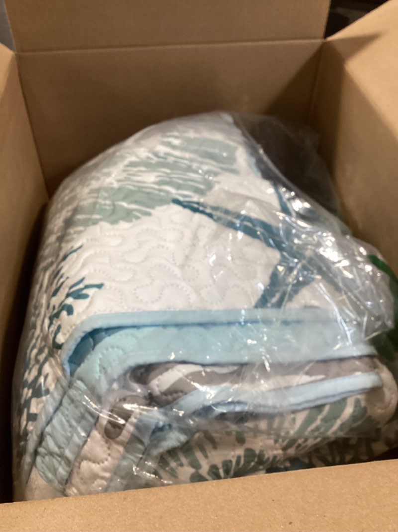 Condition photo showing Good Condition for tritard 3 piece coastal quilt sets full/queen size - reversible microfiber quilts with 2 shams soft lightweight beach bedding nautical bedspread coverlet summer comforter for all season, 90''x96'', c1 coastal1 full/queen