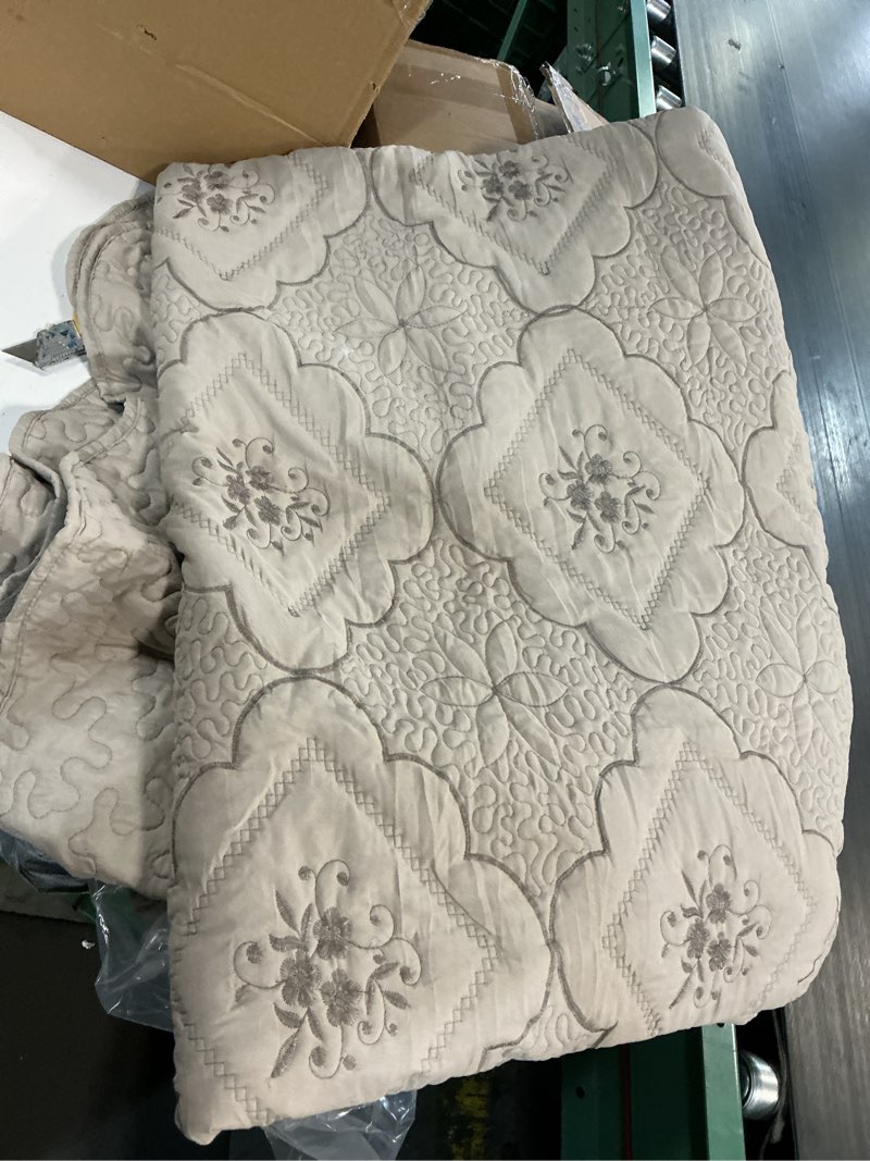 Condition photo showing As Is for 3 piece floral embroidered quilted bedspread-beautiful stitching- lightweight bedspread set queen/king size