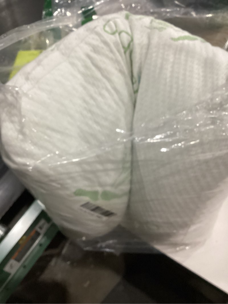 Condition photo showing As Is for ONE PILLOW OMEO 2 Pack Queen Size Rayon Derived from Bamboo Pillow for Sleeping Shredded Memory Foam Bed Pillows for Side, Back and Stomach Sleepers, Soft, Cooling, Adjustable and Washable Cover 20\" x 30\"