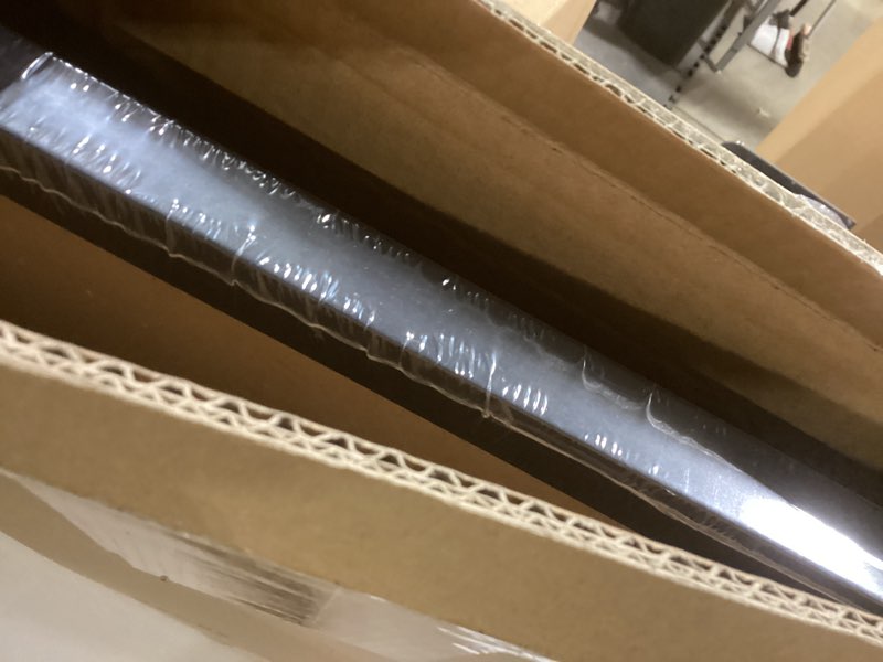 Condition photo showing New/Like New for 20x20 Collage Picture Frame 8x10 Picture Frame Collage Displays Four 8x10 inch Photos Available Horizontal Wall Mounting Display and Vertical Black Black 20x20?8x10 opening?