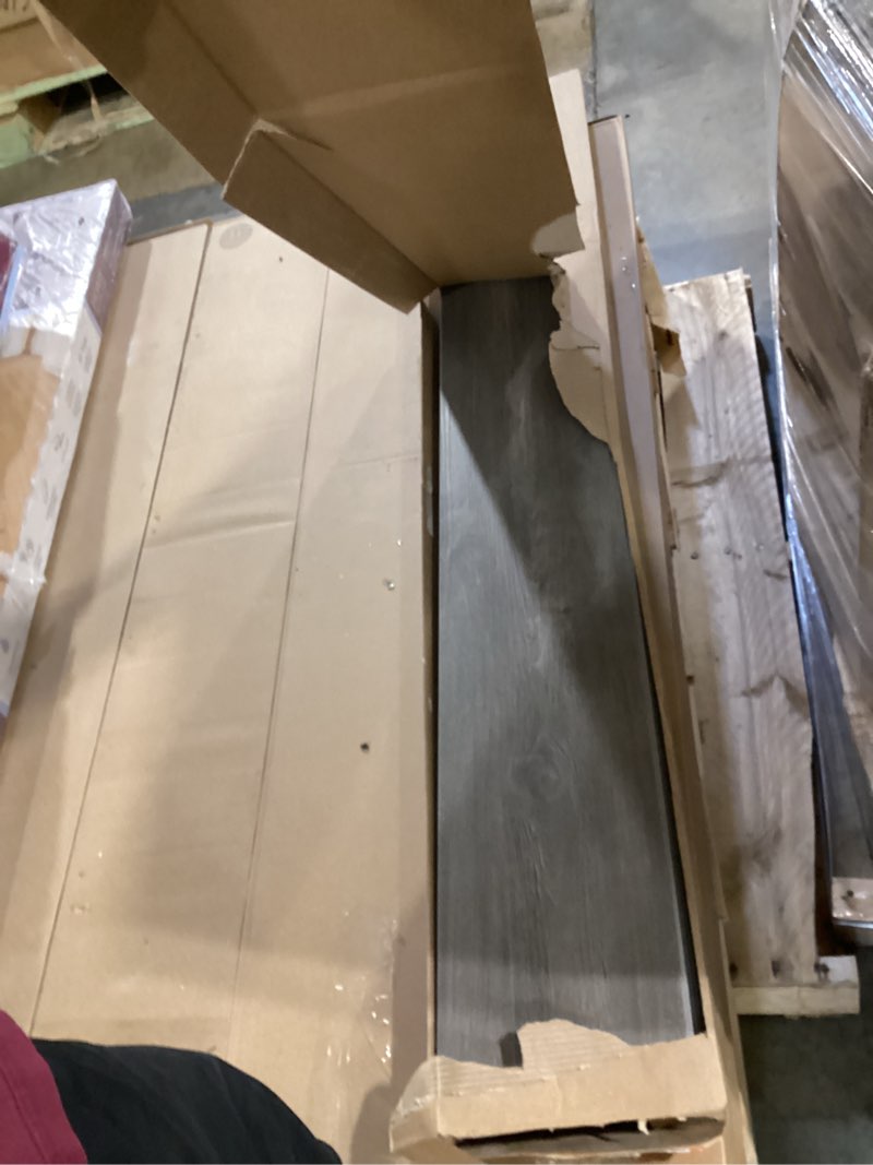 Condition photo showing Good Condition for pelican 20 mil x 7 in. w x 48 in. l waterproof click lock luxury vinyl plank flooring (21.39 sq. ft. / case)