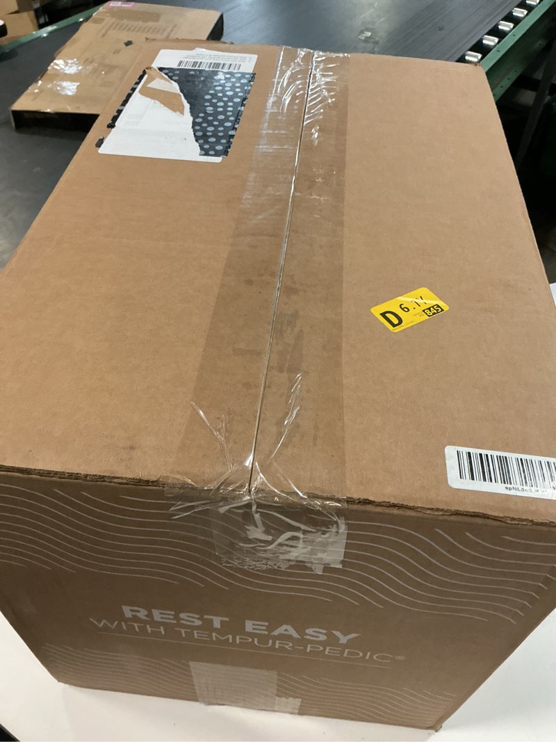 Condition photo showing New/Like New for tempur-cloud 2-inch mattress topper, king,white king 2"