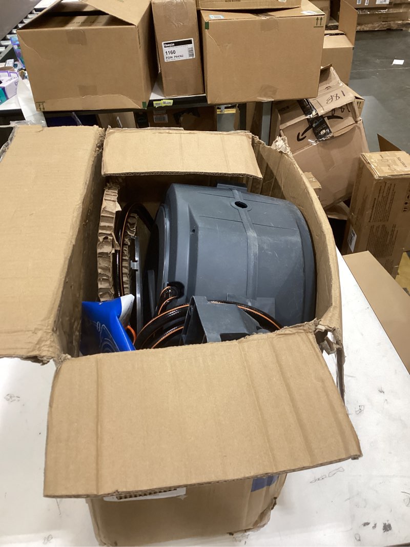 giraffe tools retractable hose reel widh 1/2” 100ft water hose