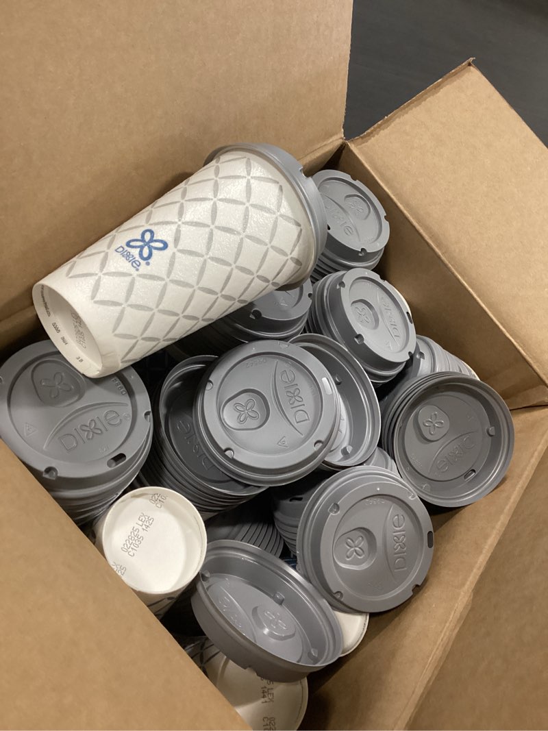 Condition photo showing Good Condition for  18 Dixie 16-Oz. Coffee Tea Hot/Cold Cups With Lids, ct. (CANNOT SHIP TO CA)( similar 