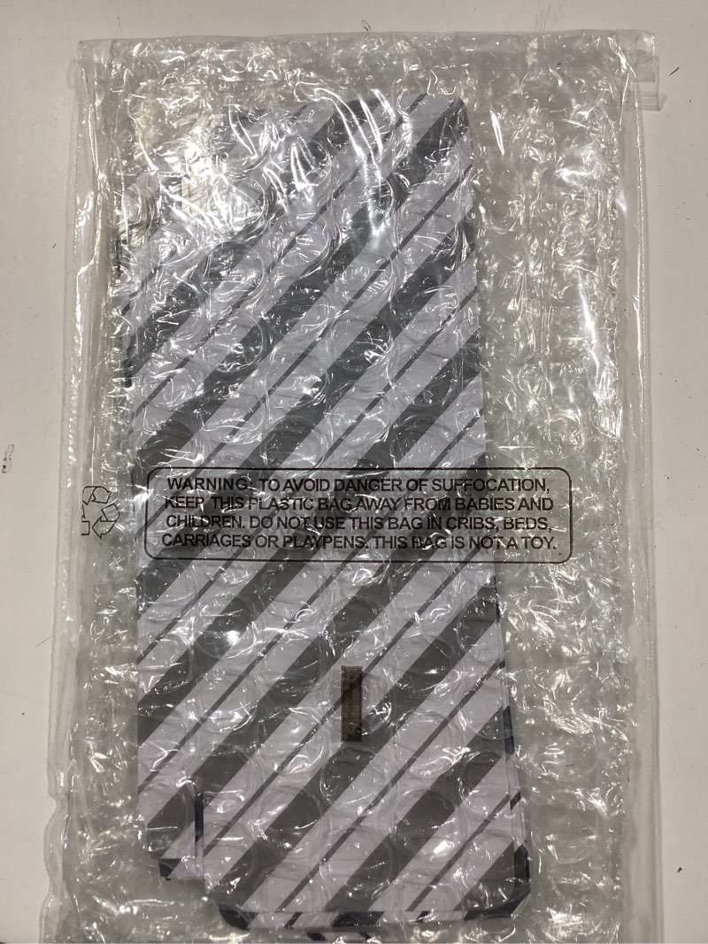 Condition photo showing As Is for Kuhn Rikon Set of 3 Mezzaluna Knives incomplete 