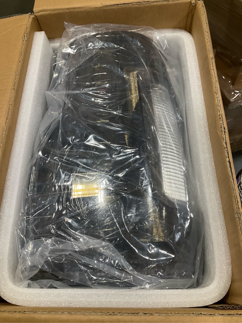 Condition photo showing New/Like New for hecasa pair tail light compatible with 2017-2019 ford f250 f350 f450 super duty pickup truck replacement for fo2800256 fo2801256 tail rear lamp w/o blind spot smoke lens chrome housing lh&rh smoke lens+chrome housing left&right