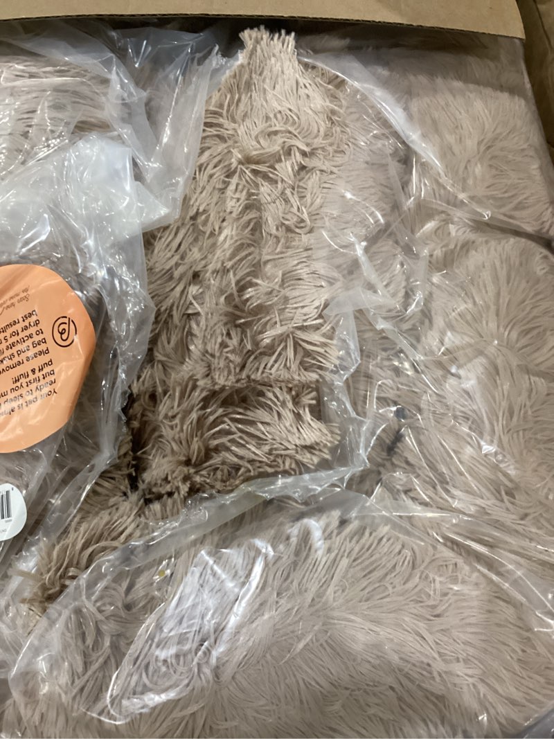 Condition photo showing New/Like New for Best Friends by Sheri Original Calming Donut Dog and Cat Bed, Lux Faux Fur, Dark Brown, (30in x 30in) - Anxiety Relief for Pets Up to 45 lbs Dark Chocolate Lux Medium