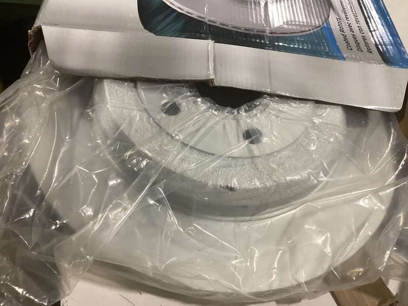 Condition photo showing Good Condition for Raybestos Element3 Automotive Replacement Rear Coated Brake Rotor for Select Ford Edge/Explorer/Flex/Taurus, Lincoln MKS/MKT/MKX (680686FZN)