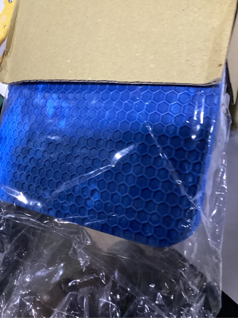 Condition photo showing Good Condition for CanDo Heavy Duty EVA Foam Roller, Half Round, 6" X 36"