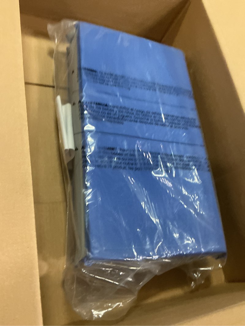 Condition photo showing Good Condition for ECR4Kids Everyday Folding Rest Mat, 4-Section, 1in, Classroom Furniture, Blue/Grey 1" Thick 1-single Mat