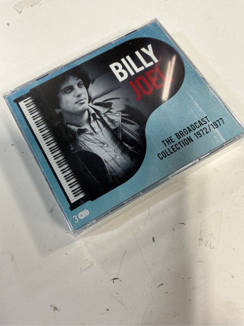 Condition photo showing New/Like New for The Broadcast Collection 1972 - 1977