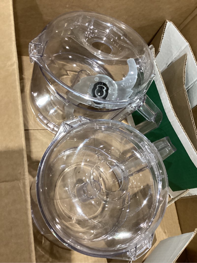 Condition photo showing Good Condition for similaehttps://www.amazon.in/faber-chopping-smoothie-grinding-detachable/dp/b0cb6j954c?th=1#:~:text=f-,aber%203%2din%2d1%20sportz%20blender%20%7cchopping%20jar%2c%20smoothie%20&%20grinding%20jar%20(wet%20&%20dry)%7c%20abs%20body%2c%20detachable%20ss%20blades%2c%20400%20watts%20motor%2c%201%20sipper%20cap%20&%203%20lids%2c%202%20spill%20proof%20jars%20&%201%20chopping%20bowl%7c%20(silver