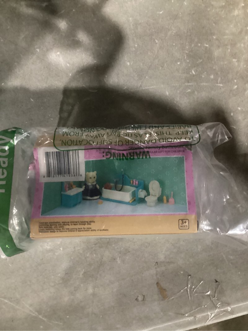 Condition photo showing Good Condition for Family Dollhouse Bathroom Set — Bathtub with Hand Shower, Sink with Mirror & Toilet, Soap, Toothbrush & Toilet Paper Roll — Dollhouse Furniture & Accessories for Ages 3+