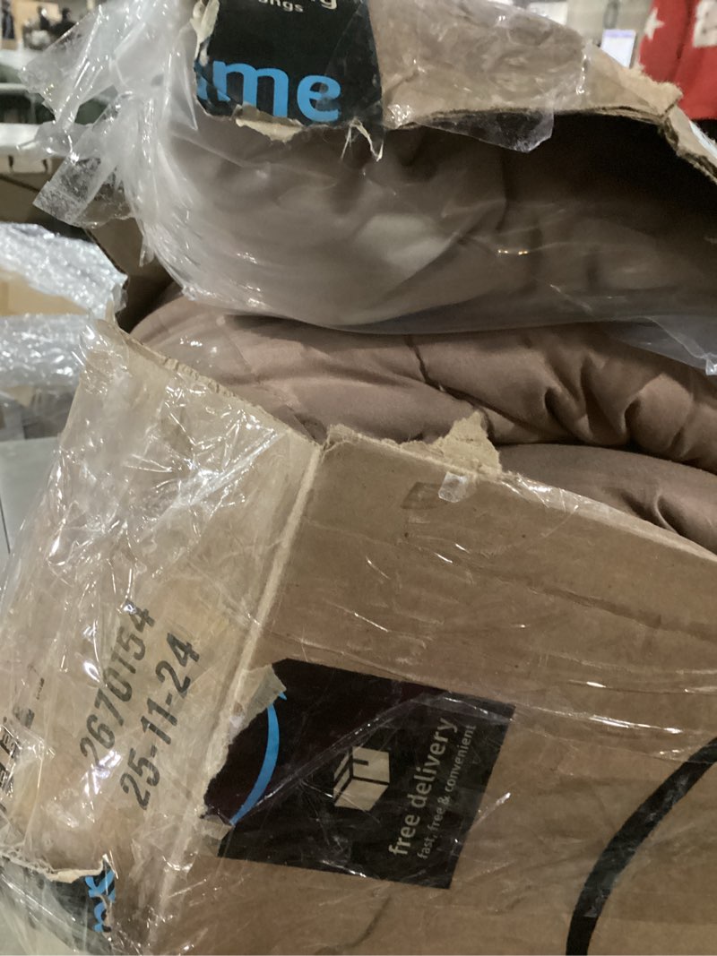 Condition photo showing Good Condition for SIMILAR TO STOCK PHOTO.. MUXHOMO 7 Pieces Queen Comforter Set, Reversible Bed in a Bag Queen Size, All Season Bedding Set with Comforter, Flat Sheet, Fitted Sheet, Pillowcases & Shams, Brown & Khaki Queen (88\"x88\") Brown/Khaki