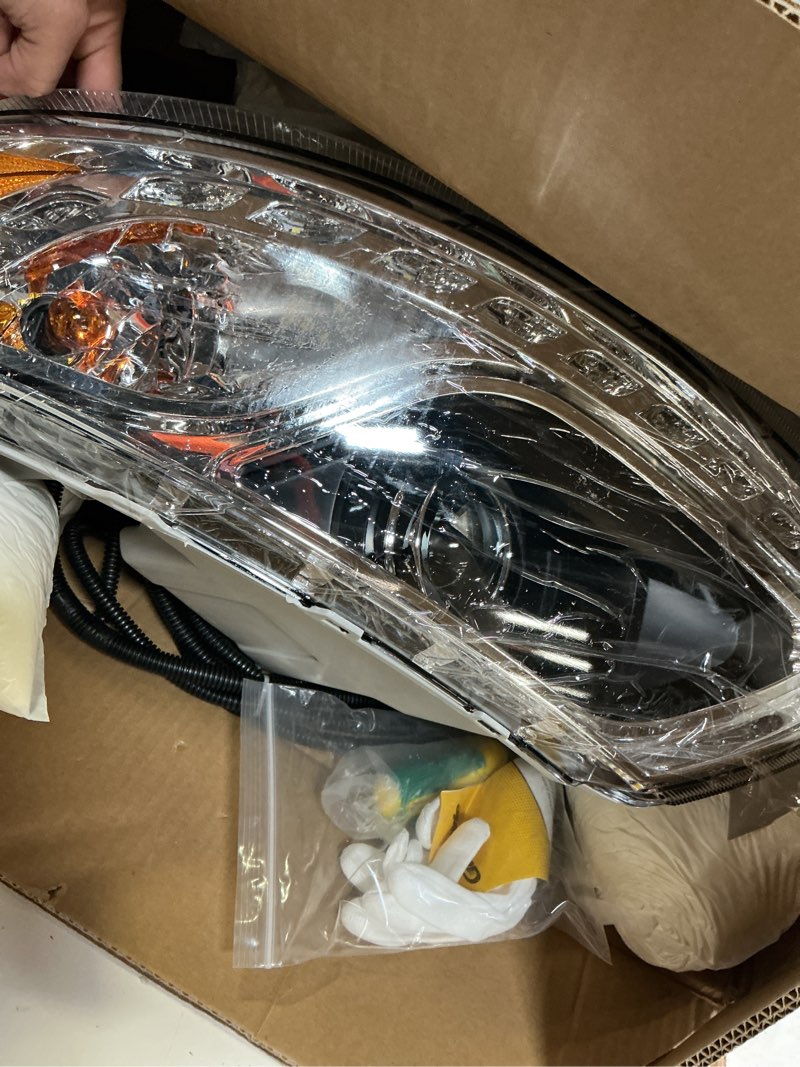 Condition photo showing Good Condition for headlight compatible with durastar 2001-2016 4100 4200 4300 4400 and 2002-2016 transtar 8500 8600 series (driver side (left))