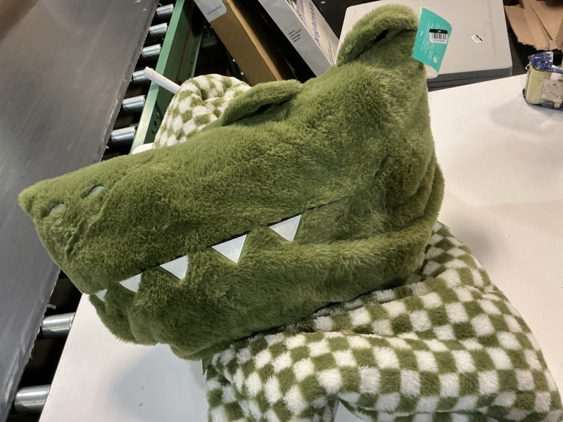 Condition photo showing Good Condition for alligator kids' sleeping bag - pillowfort™