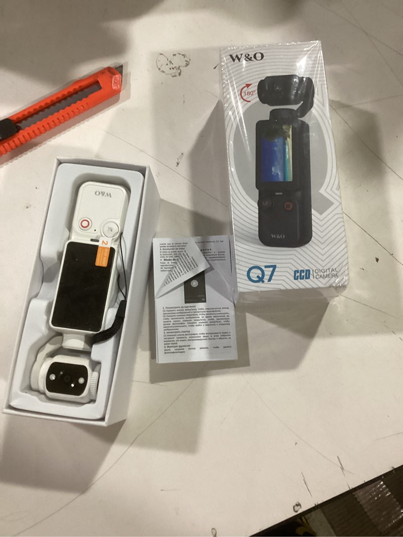 Condition photo showing Good Condition for W & O Portable 2.5K Video Recorder with 180° Rotating Lens, Vlogging Camera,Pocket Body Camera with Audio & Video Recording, 7Hour Power, Handheld POV Cameras with 32GB Card?White