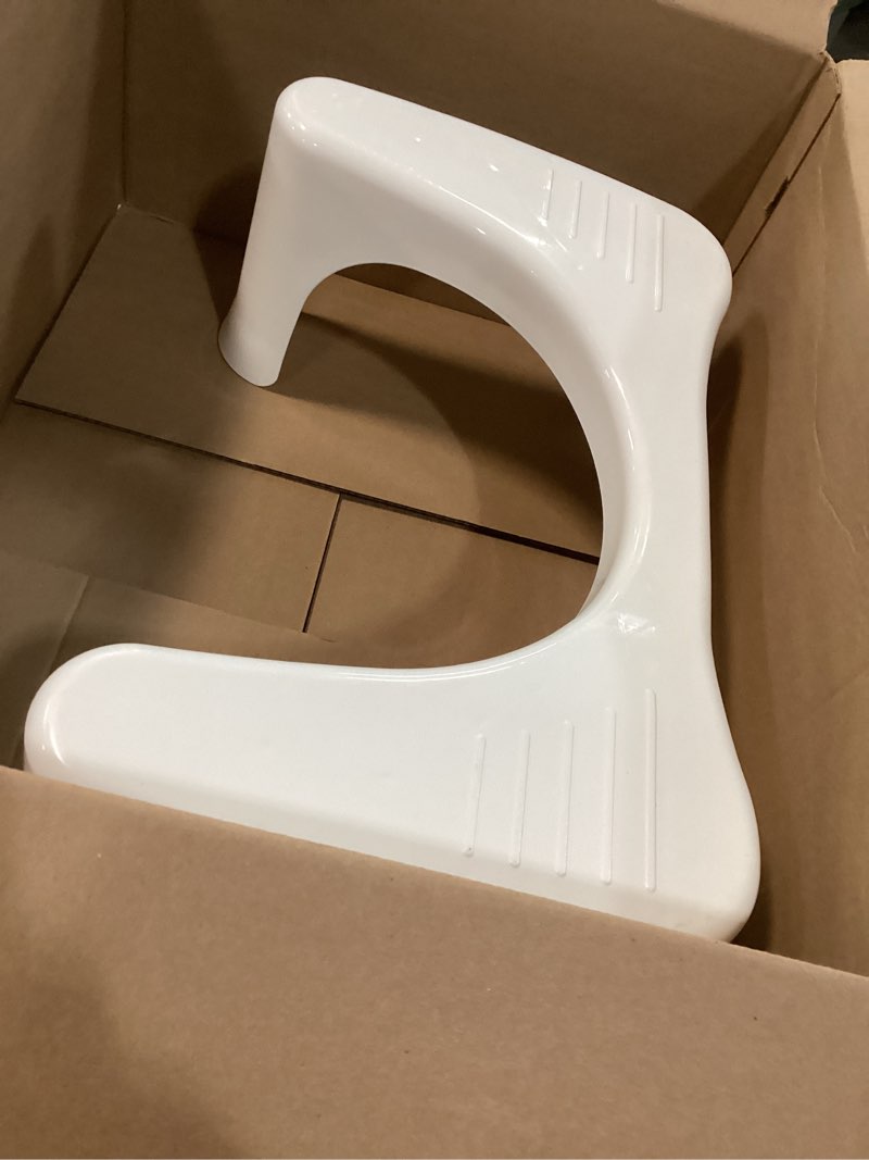 Condition photo showing Good Condition for Squatty Potty Simple Curve Bathroom Toilet Stool 7" White