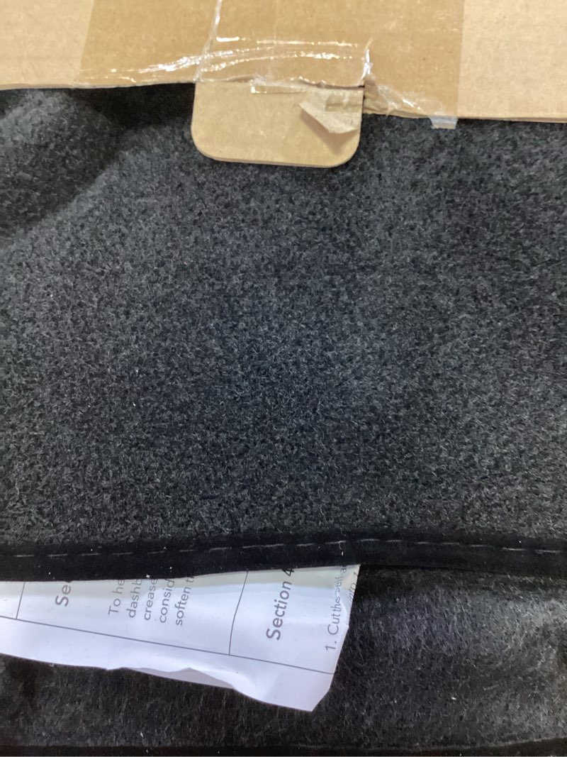 Condition photo showing Good Condition for pigenius dash cover for chevrolet silverado/gmc sierra 1500/2500 hd/3500 hd, 2019–2022, without forward collision alert, without heads-up display, black black 2019-2022 w/o forward collision alert, w/o hud