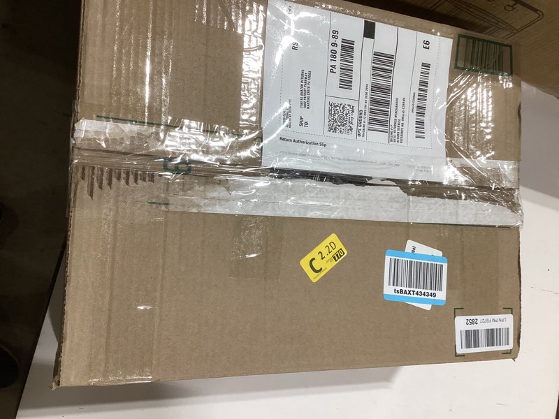 Condition photo showing Good Condition for The North Face Men's Aconcagua 3 Hooded Jacket | Insulated Winter Coat, Wind & Water Resistant, Dura