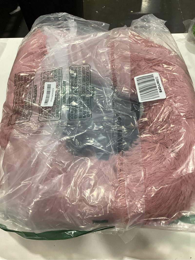 Condition photo showing New/Like New for bedsure calming cat beds for indoor cats - small cat bed washable 20 inches, anti-slip round fluffy plush faux fur pet bed, fits up to 15 lbs pets, mauve blush 20"l x 20"w x 6"th mauve blush