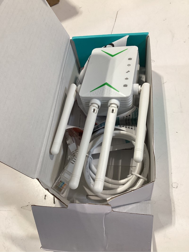 Condition photo showing Good Condition for powerful wifi extender signal booster, up to 15,000 sq ft & 60 devices, whole home coverage internet repeater works with any router | plug and play white