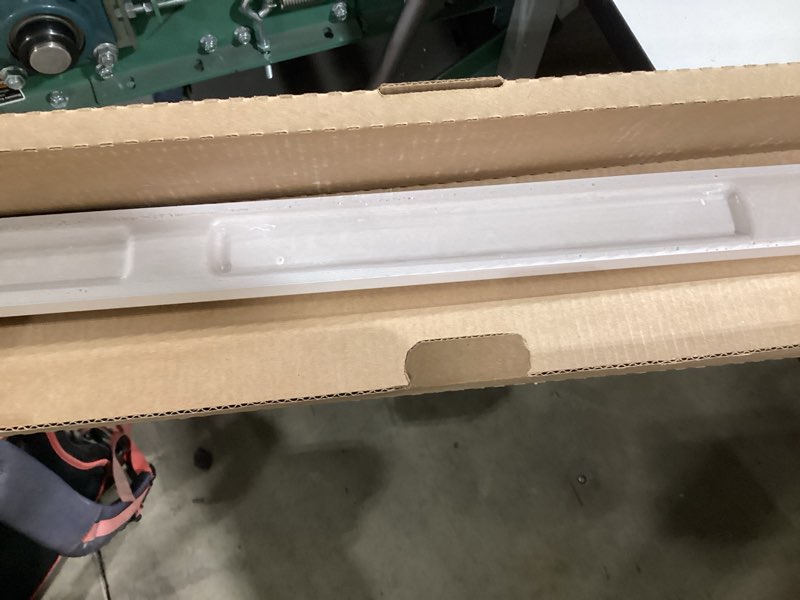 Condition photo showing Good Condition for project source cultured marble vanity tops 2.37-in h x 61-in l white cultured marble bathroom backsplash