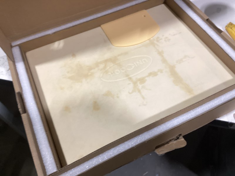 Condition photo showing Good Condition for Unicook Pizza Stone, Heavy Duty Cordierite Pizza Pan for Oven and Grill, Thermal Shock Resistant Baking Stone for Bread, 15 X 12 Inch Rectangular, 6.8 lbs