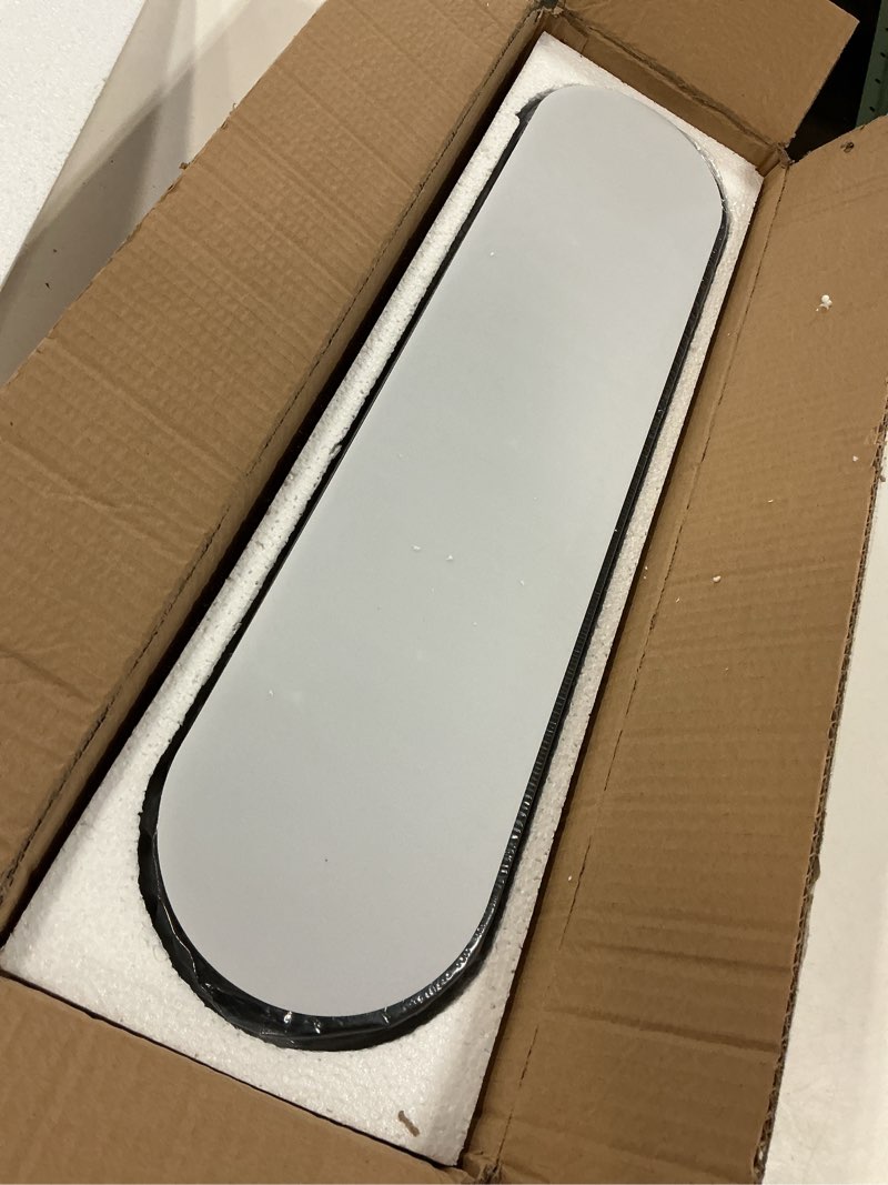 Condition photo showing Good Condition for Becailyer Dimmable Linear Ceiling Lamp, 23.6 Inch Modern LED Ceiling Lighting with Remote Control, Smart Metal Close to Ceiling Light Fixtures for Bedroom Dining Room Kitchen Closet Aisle, Black 40W Black-Dimmable 23.6Inch