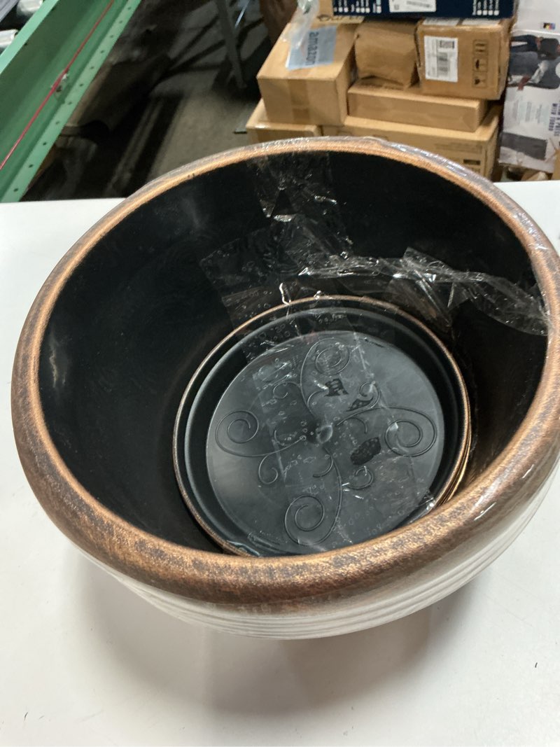 Condition photo showing Good Condition for 10 inch flower pots planters for indoor outdoor plants, 4 pack plastic small plant pots with drainage hole & tray, modern decorative garden pot with saucer, plant container for house gold 10 inch-4 pack