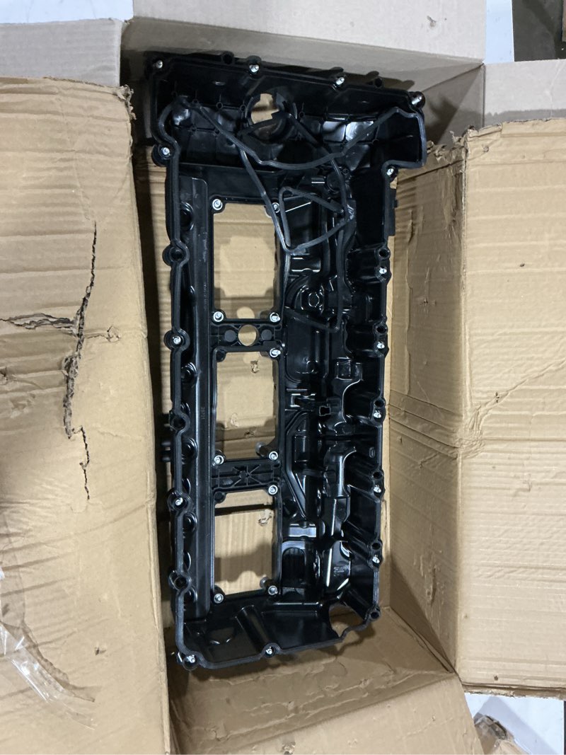 Condition photo showing New/Like New for mitzone n55 engine valve cover with gasket bolts kit & oil cap for bmw 2010-2017 335i 535i 2011-2019 x5 x3 x6 2013-2015 740i 740li 3.0l part# 11127570292 black-new