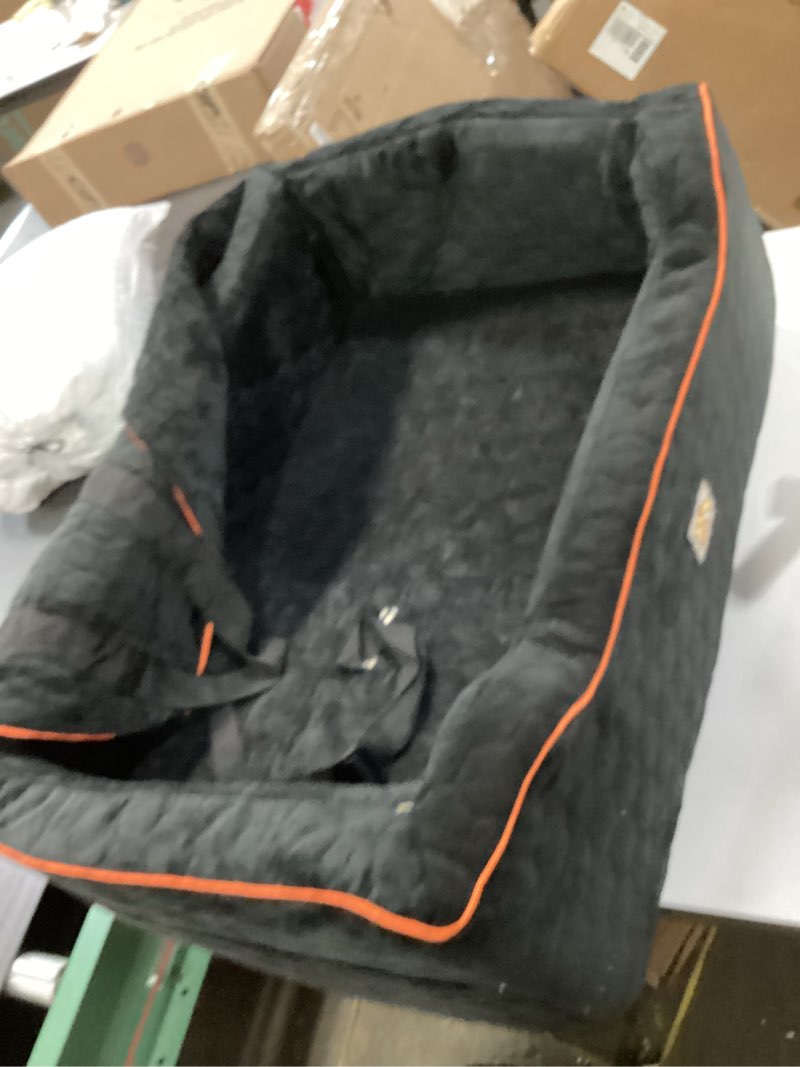 Condition photo showing Good Condition for (Similar)Certified Dog Car Seat Factory for Large/Medium Dog Detachable Washable Travel Booster Seat Storage Pockets Solid All Seasons
