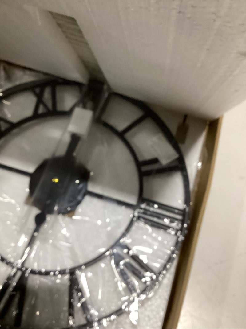 LEIKE 16" Large Wall Clocks Battery Operated, Round Modern Silent Non-Ticking Black Metal Wall Clock