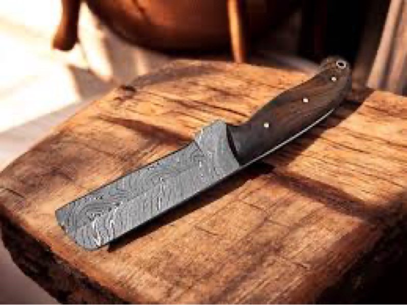 Damascus Steel Cowboy Knife with Leather Sheath – Handmade Full Tang Hunting Knife – Fixed Blade Bul