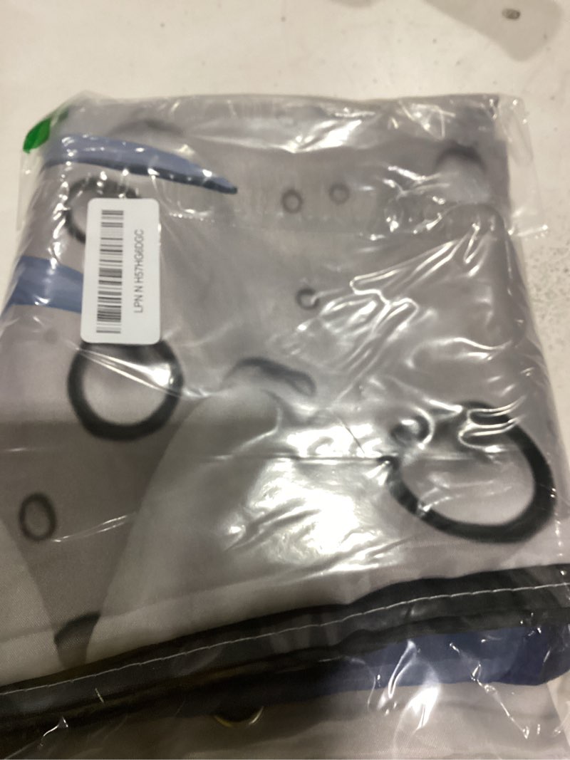 Xguatan Rustic Farmhouse Blue Floral Shower Curtain, Farm Daisy Flowers and Butterfly Shower Curtain