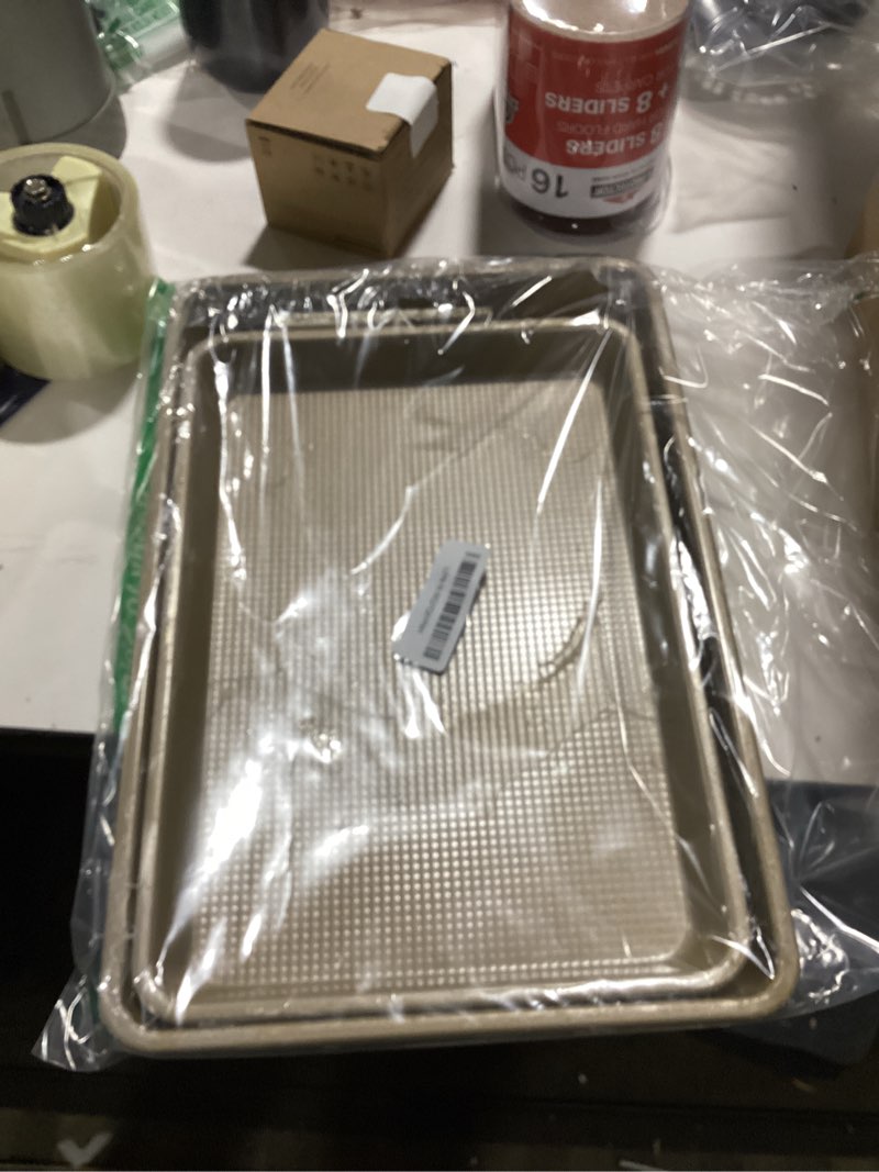 Vinino Baking Sheet Set of 2, Cookie Sheets For Baking with Square Texture Pattern, Thicker Carbon S