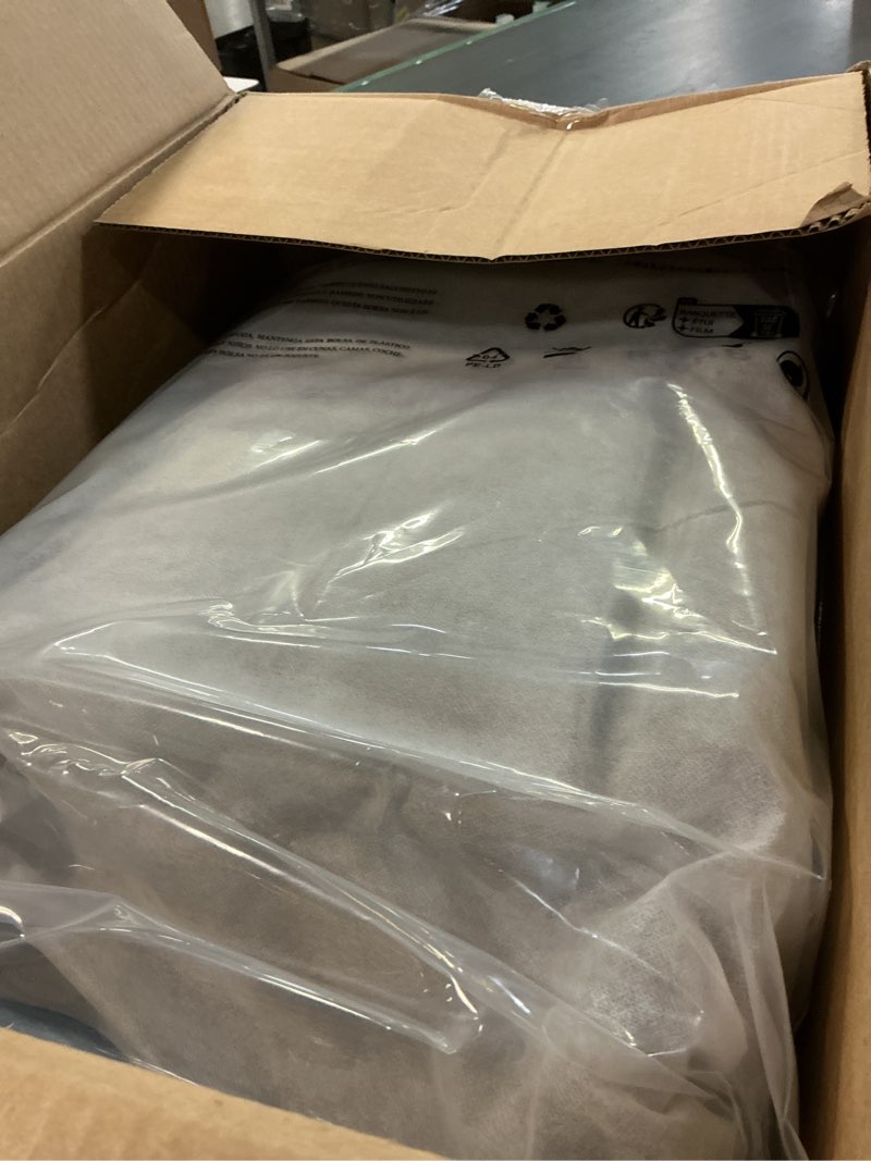 Condition photo showing Good Condition for LOVEVOOK Carry On Luggage 22x14x9 Airline Approved, 22 Inch Softside Suitcases with Spinner Wheels, Lightweight Carry-on Suitcase with TSA Lock for Women Men, Large Luggage for Travel Business Trip 22 inch_Carry on Light Green