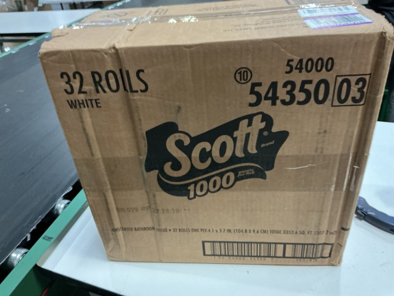 Condition photo showing New/Like New for scott toilet paper 32 rolls 