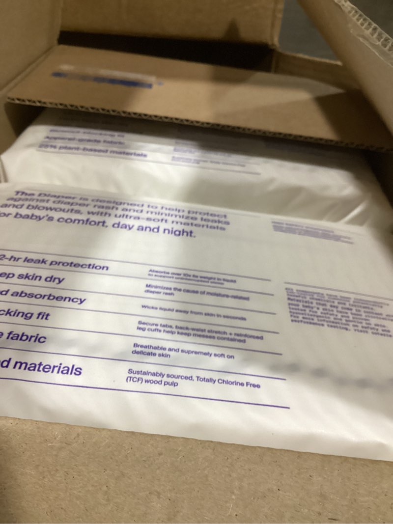 Condition photo showing Good Condition for Coterie Baby Wipes + Diapers Kit, Size 1 Diapers (198 Count) & 12 Pack (672 Count) Baby Wipes with 99% Water, Plant Based Materials, Hypoallergenic for Sensitive Skin Size 1 (198 Count) + Wipes (12 Packs)